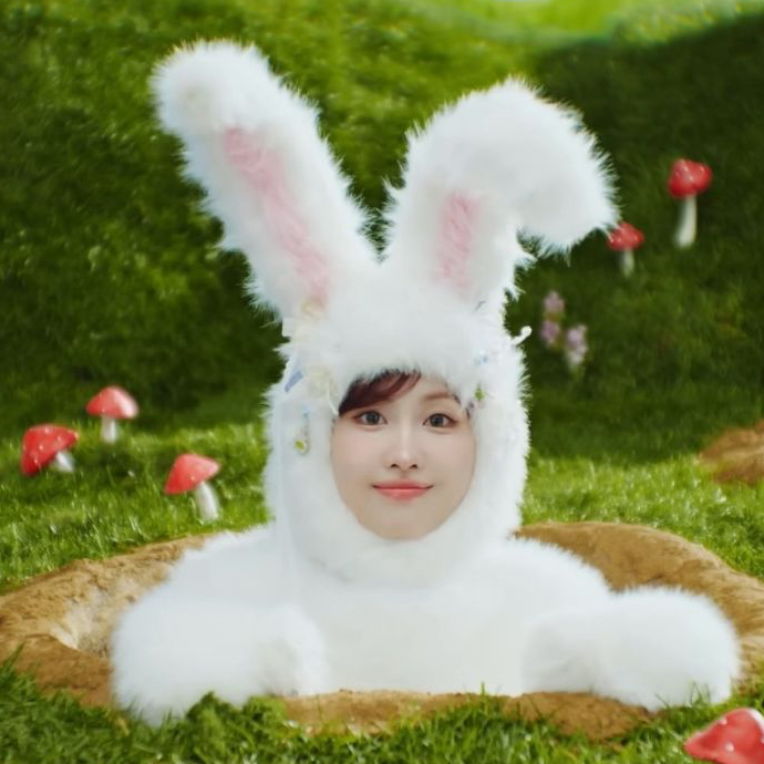 Potret di balik layar Momo (TWICE)