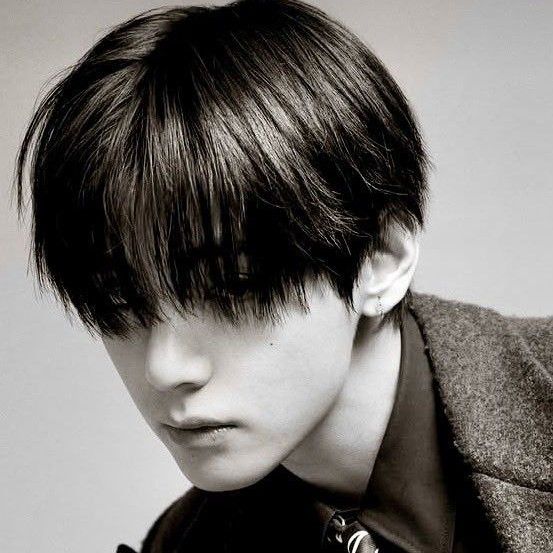 Postingan bintang K-pop yang paling disorot saat ini