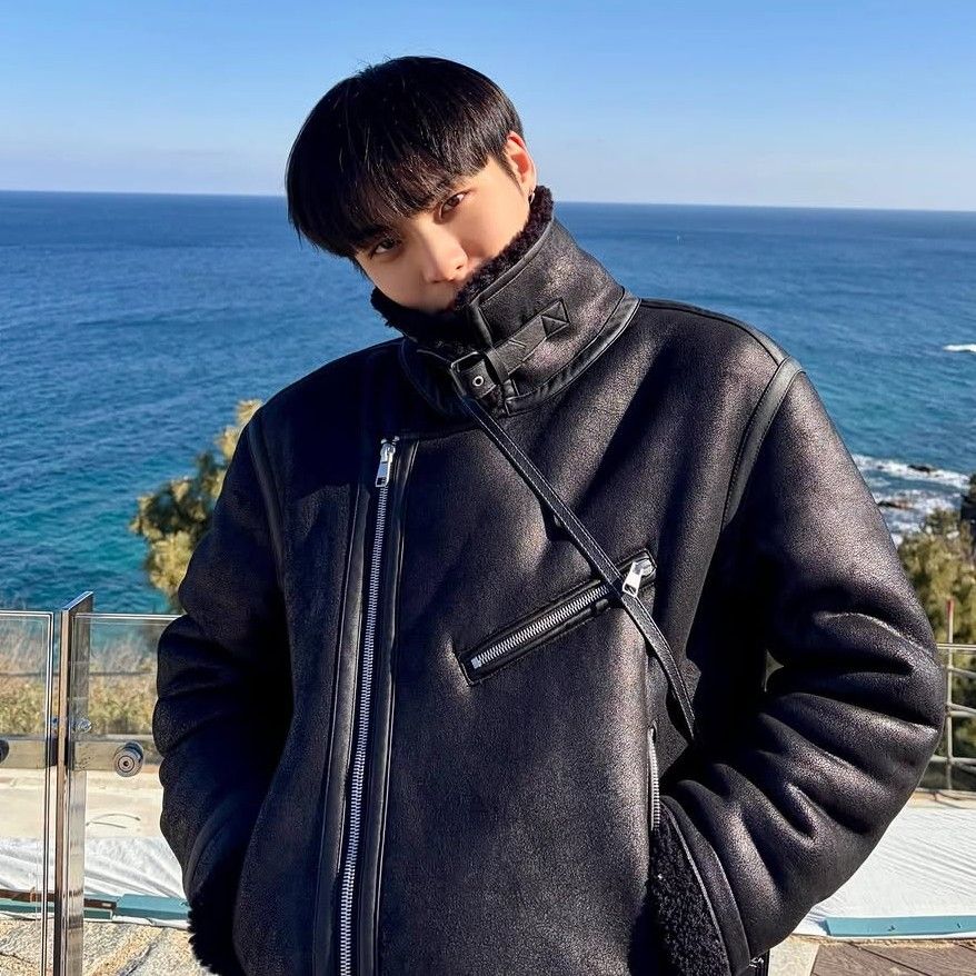 A moment captured by BX (CIX)'s fan