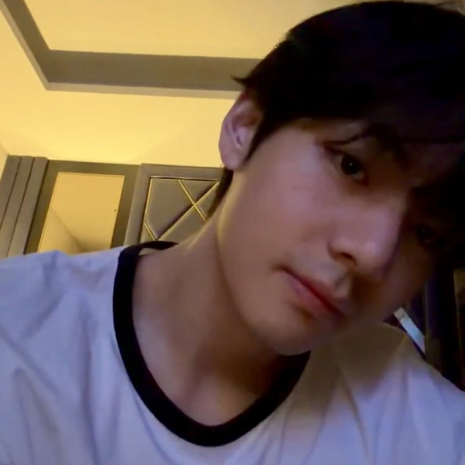 Recent activity shot of V (BTS)