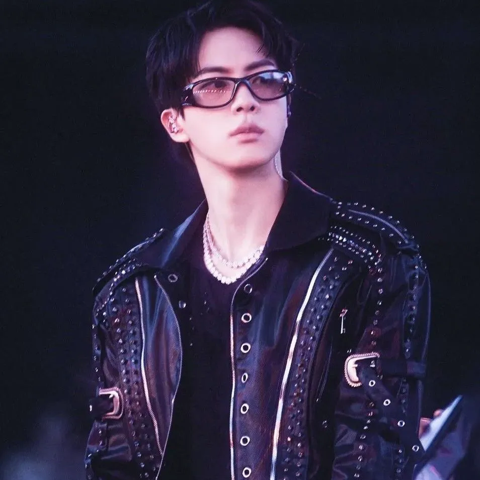 Latest photo of Jin (BTS)