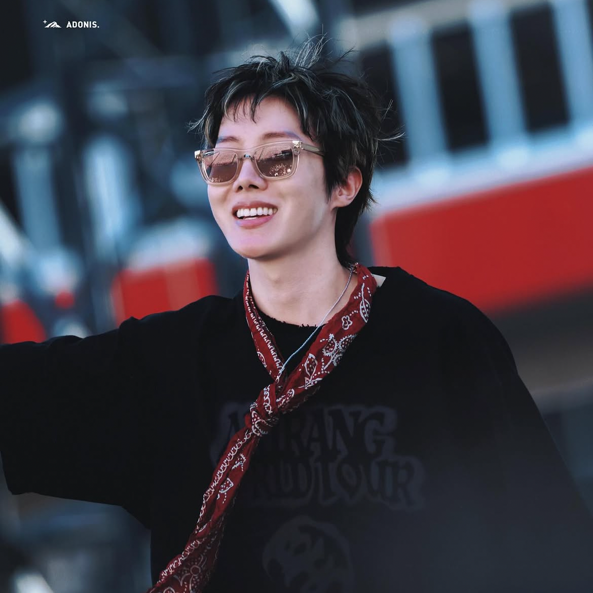 Potret di balik layar j-hope (BTS)