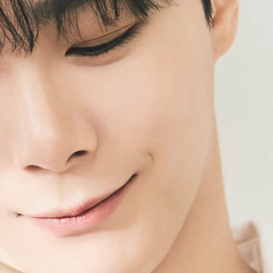 A moment captured by Moonbin (ASTRO)'s fan