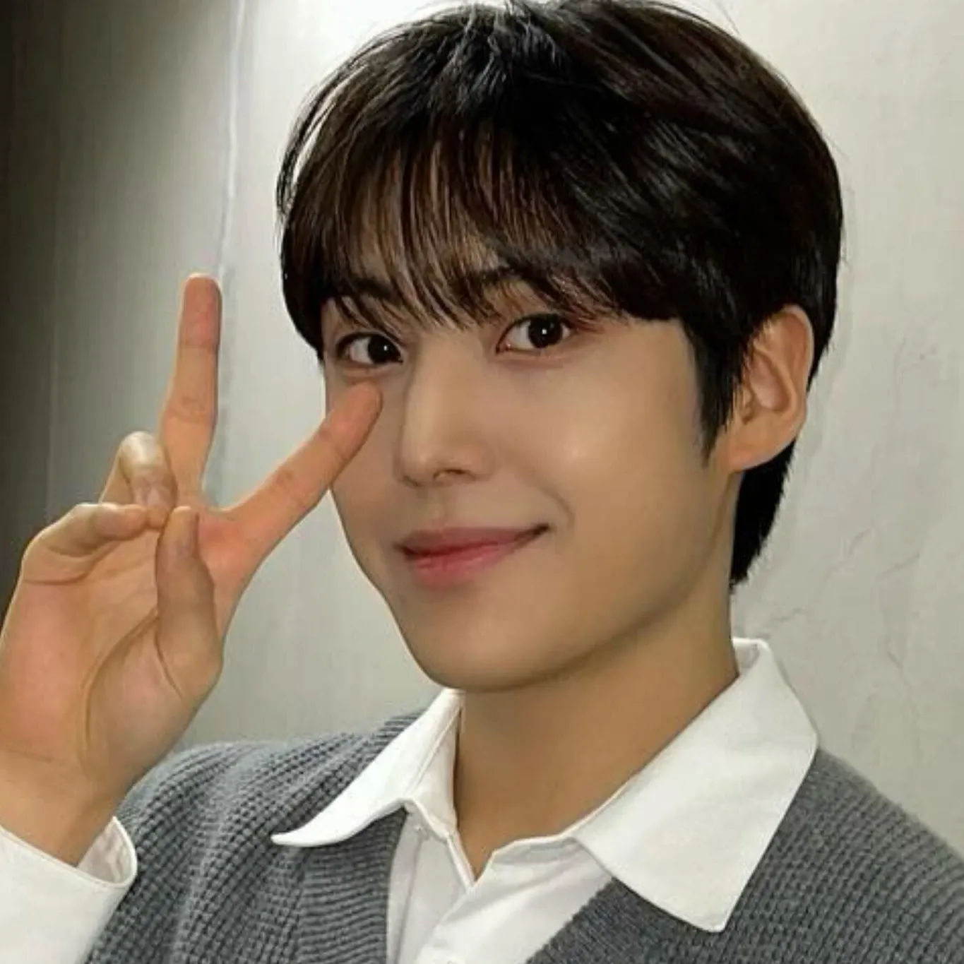 K-POP posts beloved by 이은상 (YOUNITE) fans