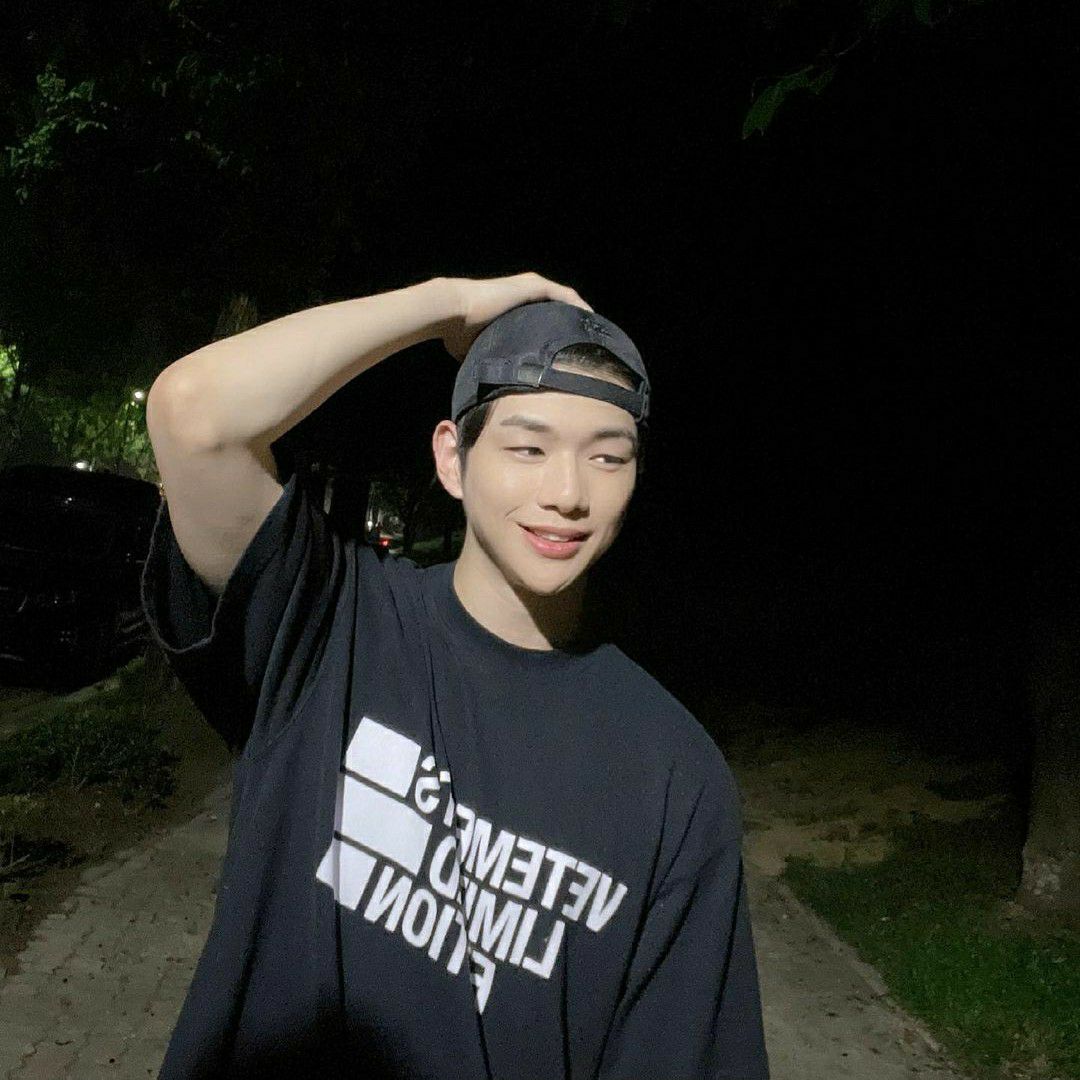 Recent activity shot of Kang Daniel