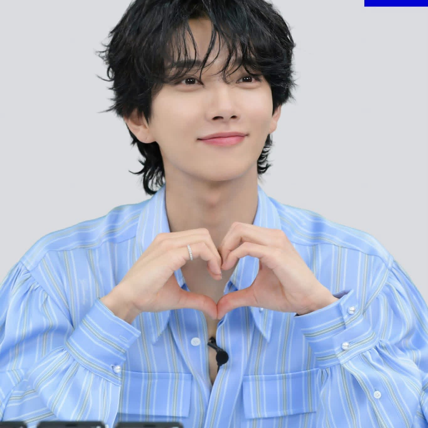 Recent activity shot of Joshua (SEVENTEEN)