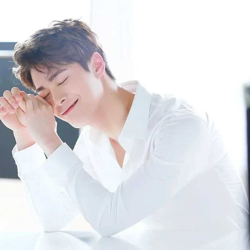 A moment captured by Moonbin (ASTRO)'s fan