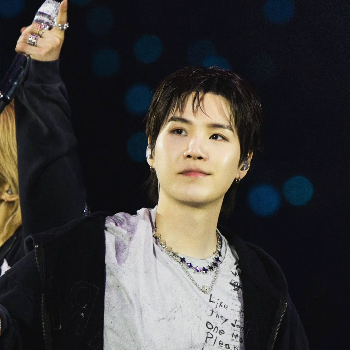 Latest photo of SUGA (BTS)