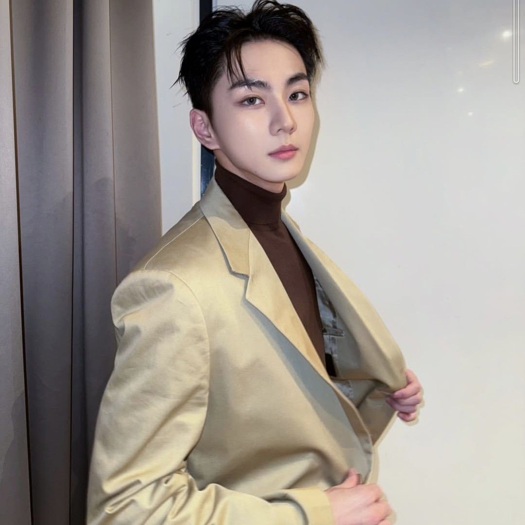 Recent activity shot of Jungwon (ENHYPEN)