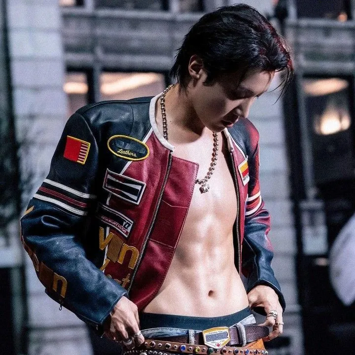 J-hope (防彈少年團)的最新活動照片