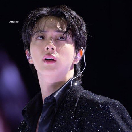 Potret di balik layar Jin (BTS)