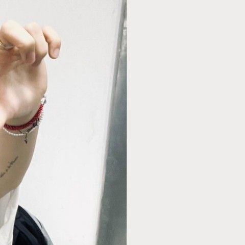 Recent activity shot of Solar (MAMAMOO)