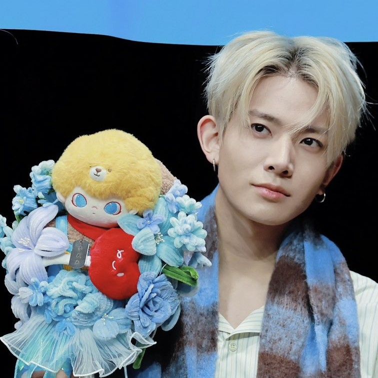 희승 (ENHYPEN)의 최신 사진