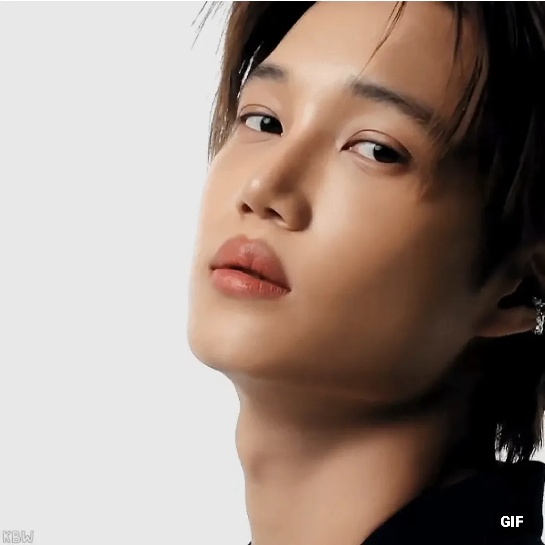 Foto aktivitas terbaru Kai (EXO)