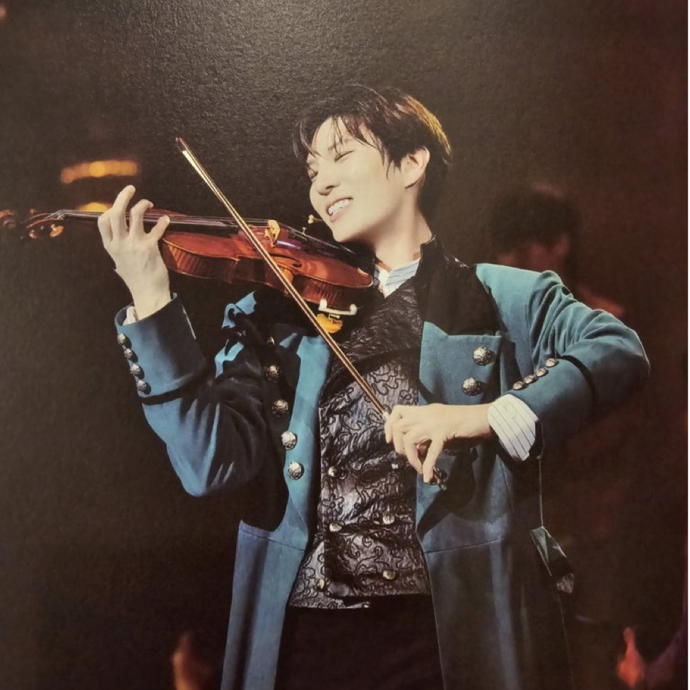 Behind-the-scenes cut of LEO (VIXX)