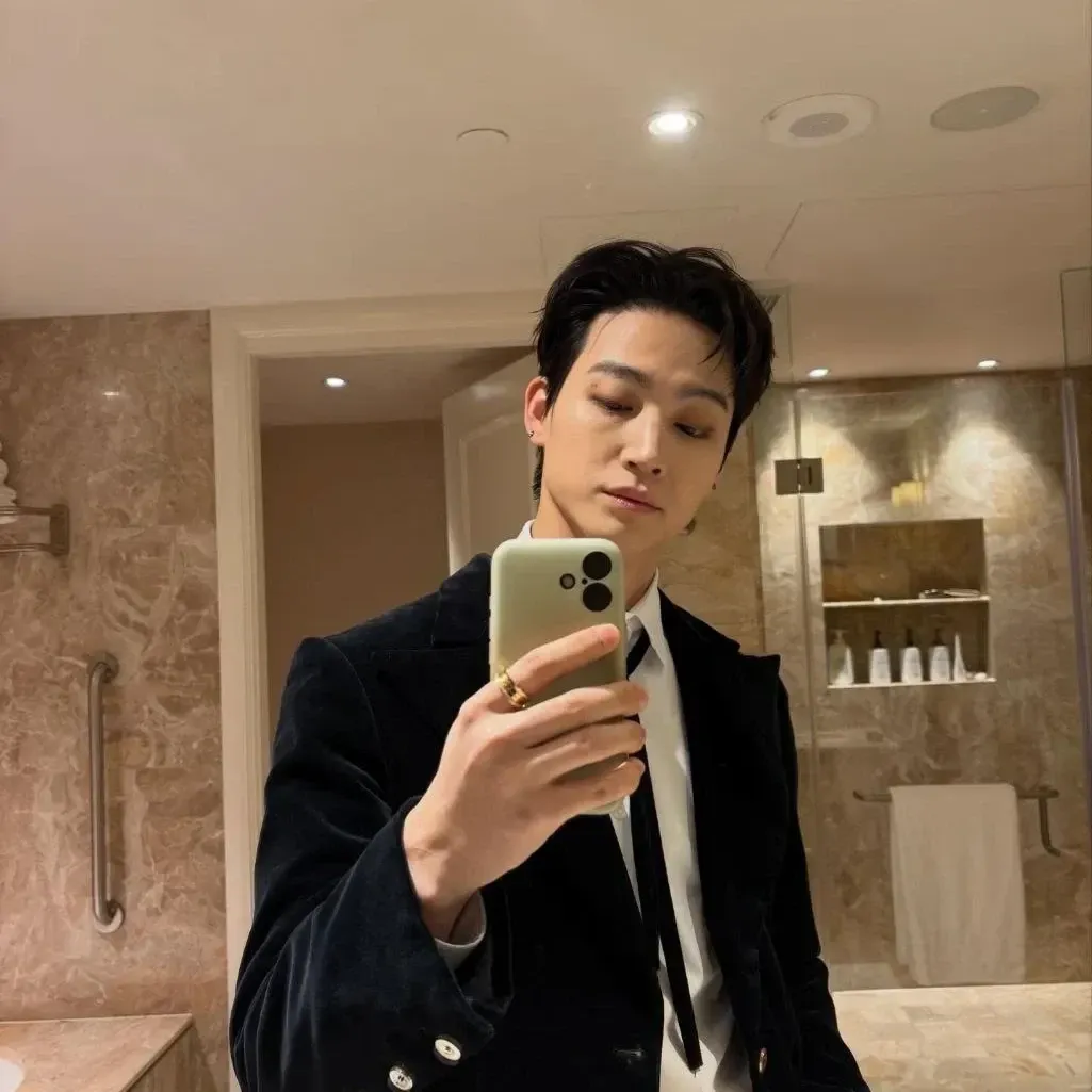 JAY B (GOT7)粉絲拍下的瞬間