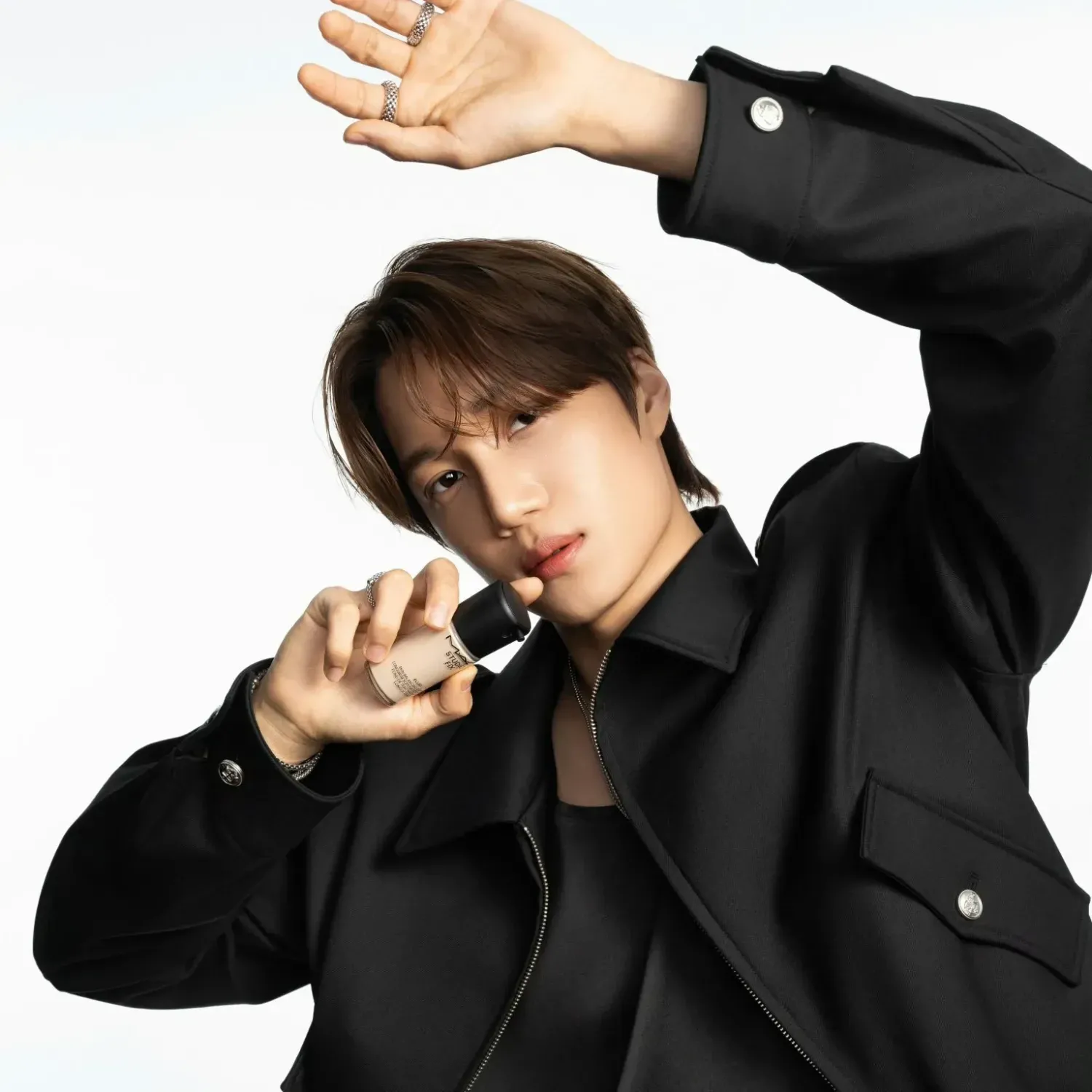 Potret di balik layar Kai (EXO)