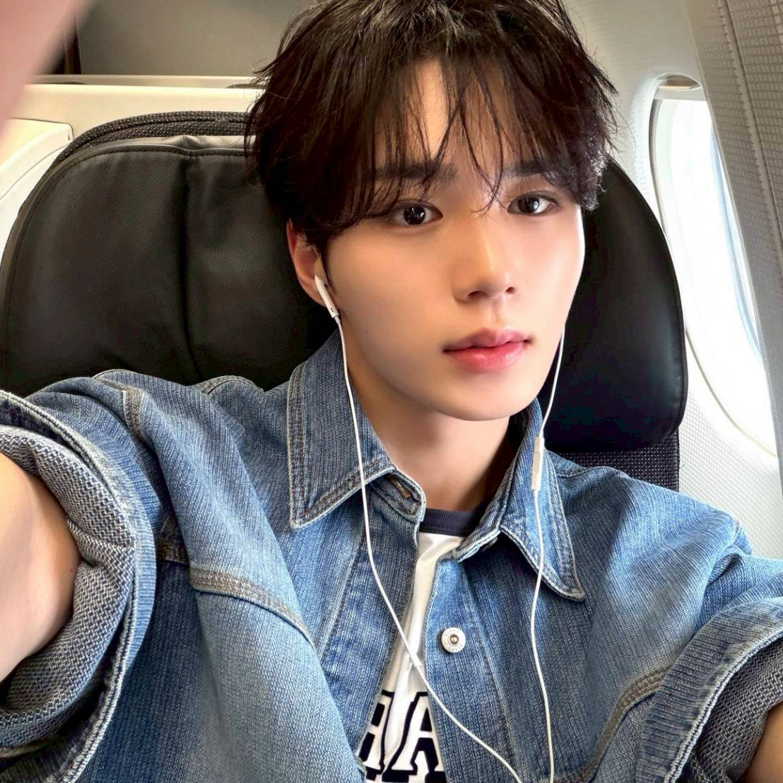 Potret di balik layar Kim Junseo (ALPHA DRIVE ONE)