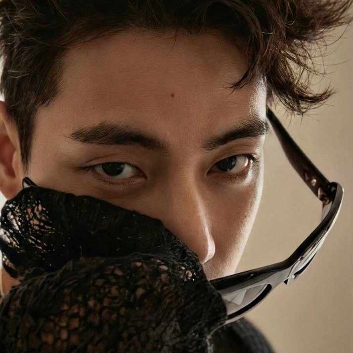 V (BTS)の最近の活動写真