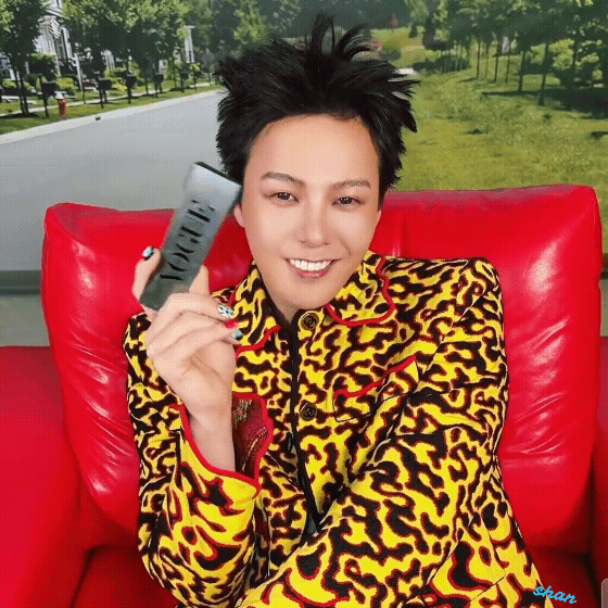 Behind-the-scenes cut of G-DRAGON (BIGBANG)