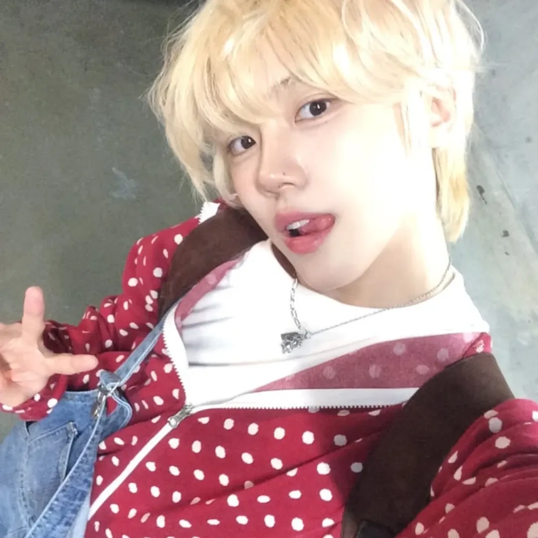 Latest photo of CRAVITY