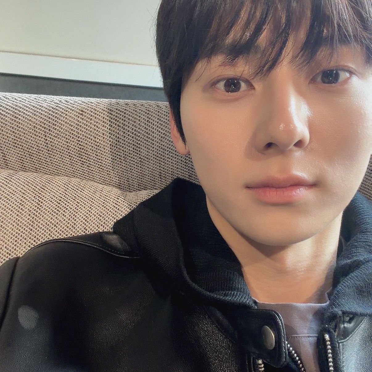 Latest photo of Hwang Minhyun