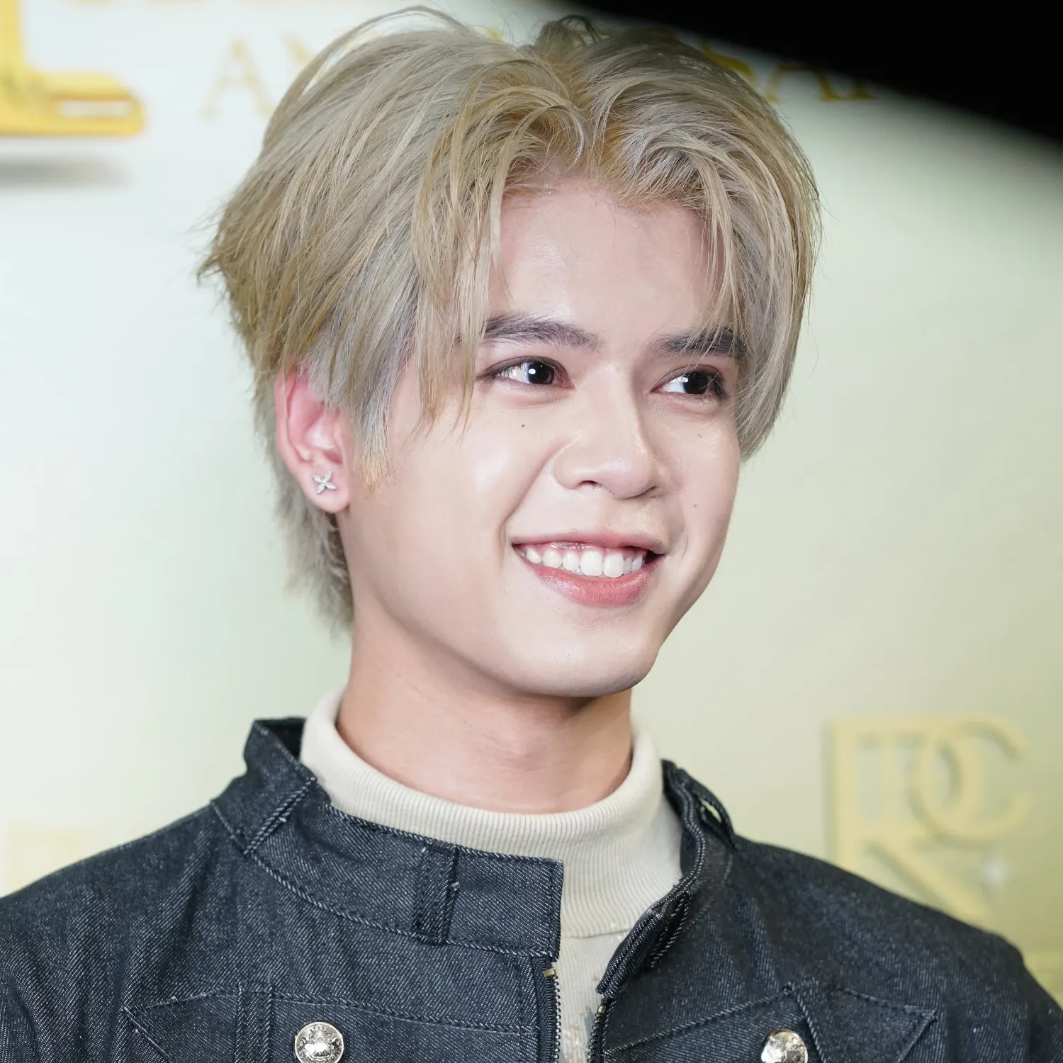 DORN (NexT1DE)的幕后花絮