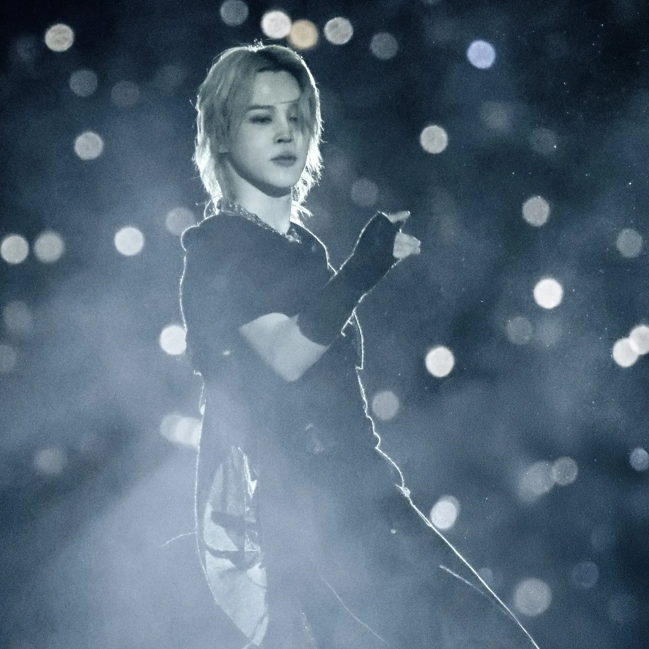 Foto aktivitas terbaru Jimin (BTS)