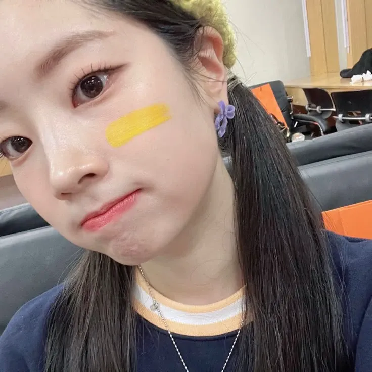 다현 (TWICE) 최근 활동샷