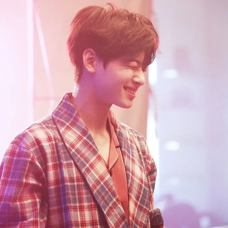 Behind-the-scenes cut of Eunwoo (ASTRO)