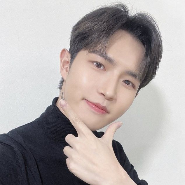 金在奐的最新照片