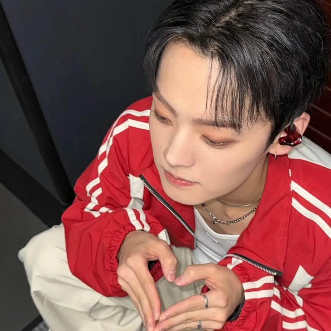 Latest photo of Chan (A.C.E)