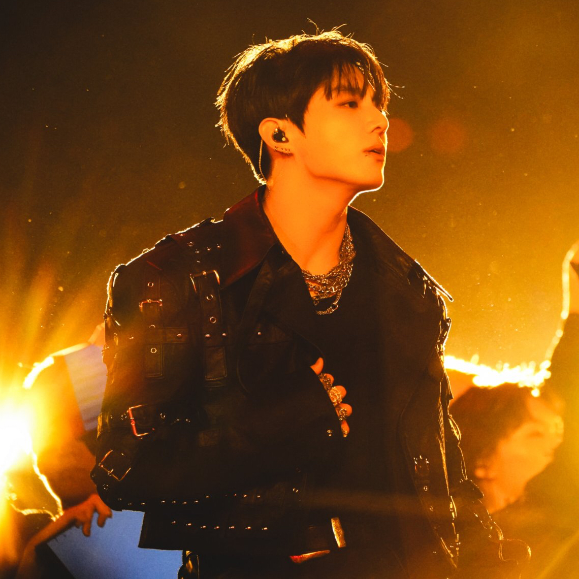 Momen yang diabadikan oleh penggemar Jungkook (BTS)