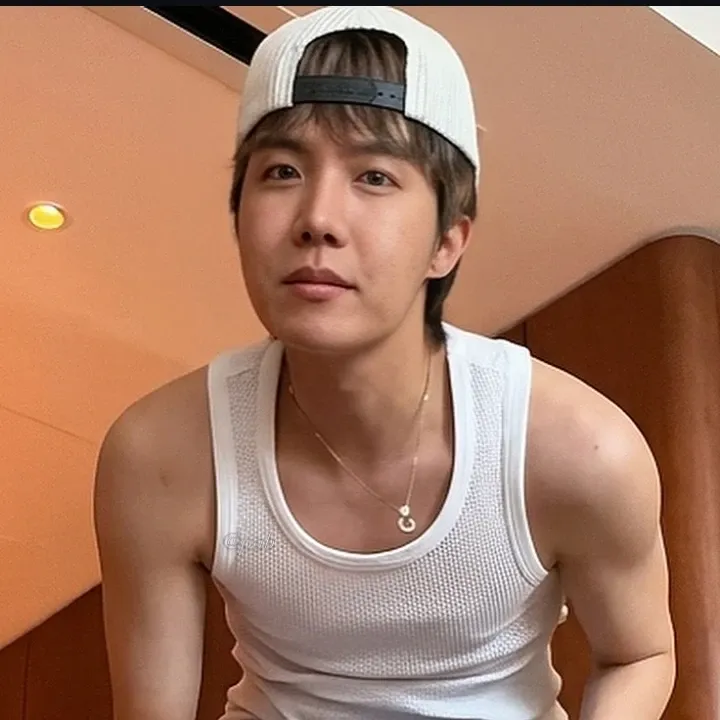 Potret di balik layar j-hope (BTS)