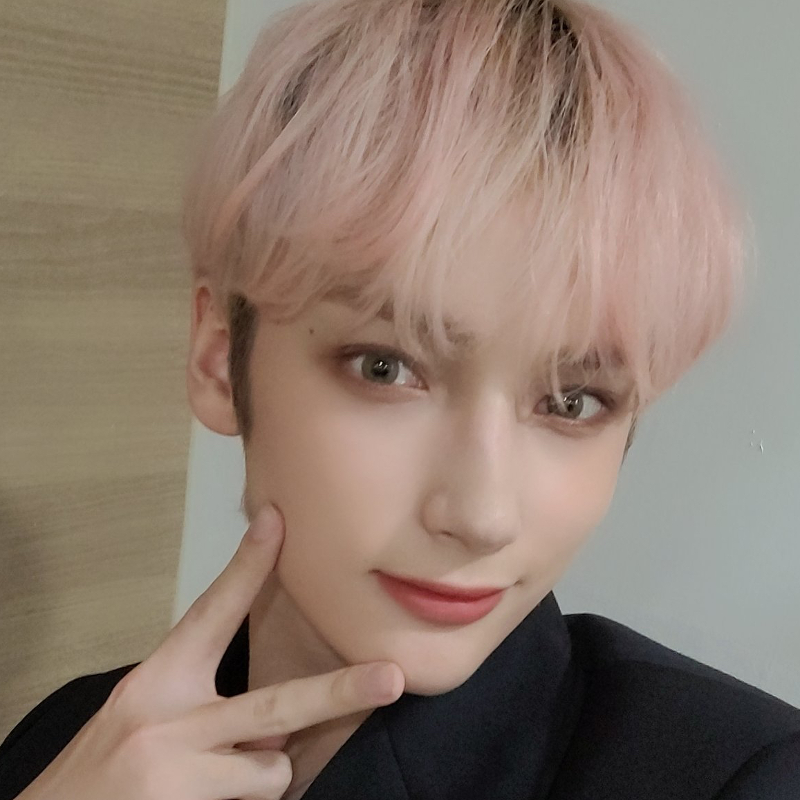 A moment captured by HueningKai (TOMORROW X TOGETHER)'s fan