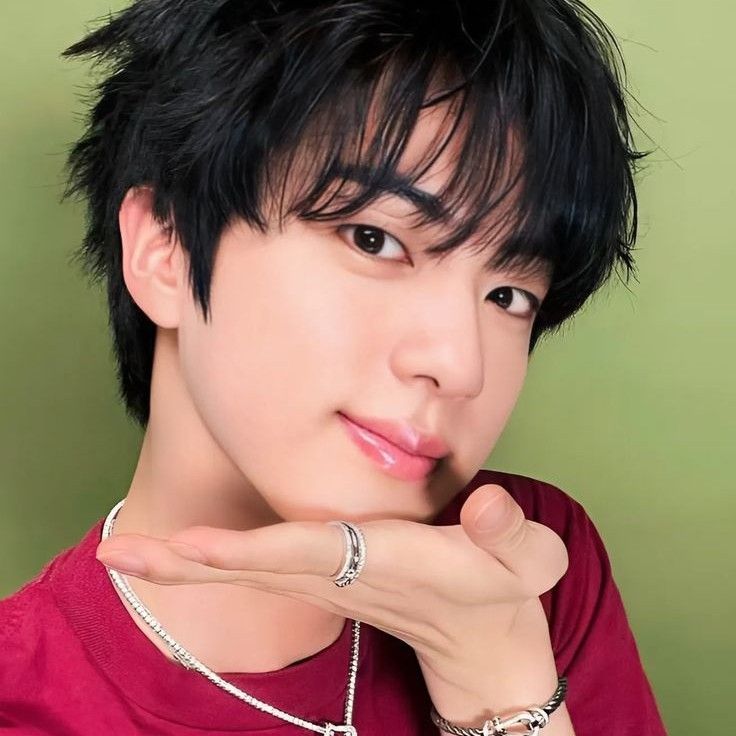 ジン (BTS)の最近の活動写真