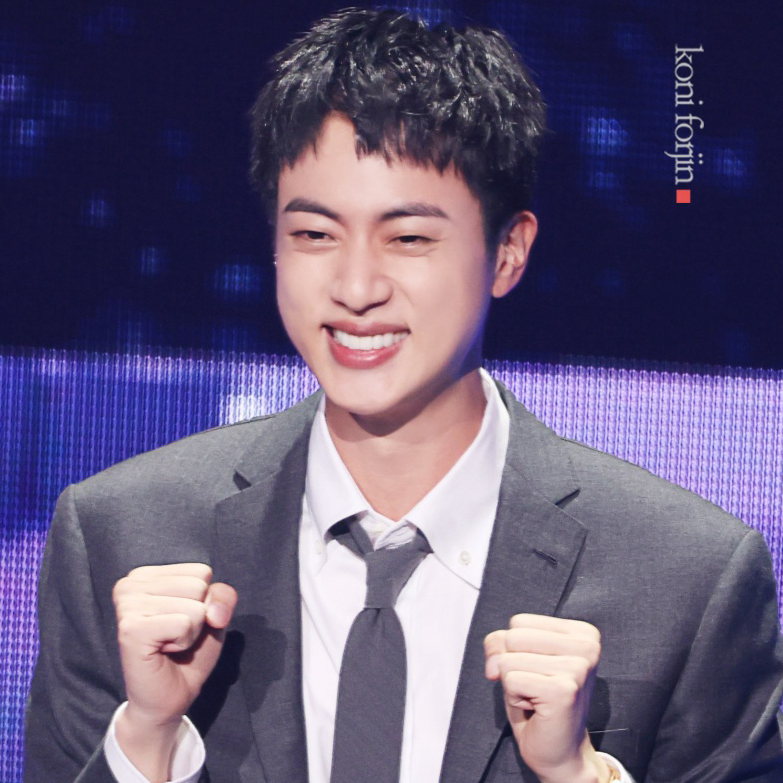 진 (방탄소년단)의 최신 사진