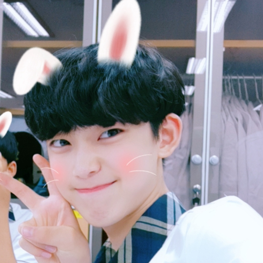 ENHYPEN的最新照片