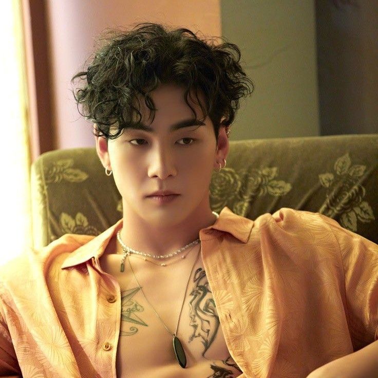 백호의 비하인드 컷