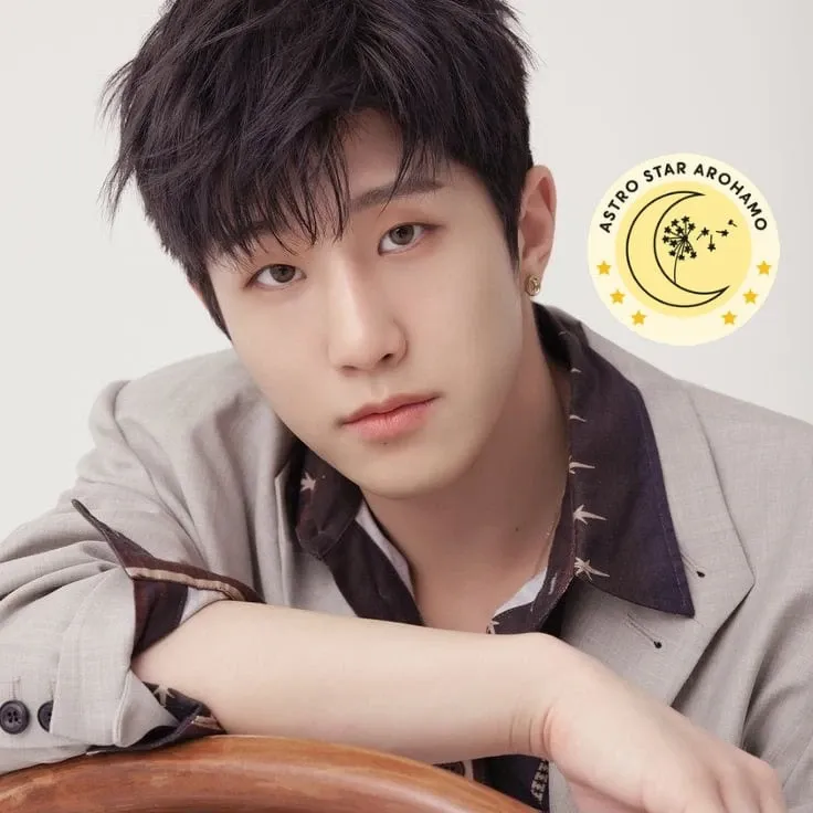 Behind-the-scenes cut of Jinjin (ASTRO)