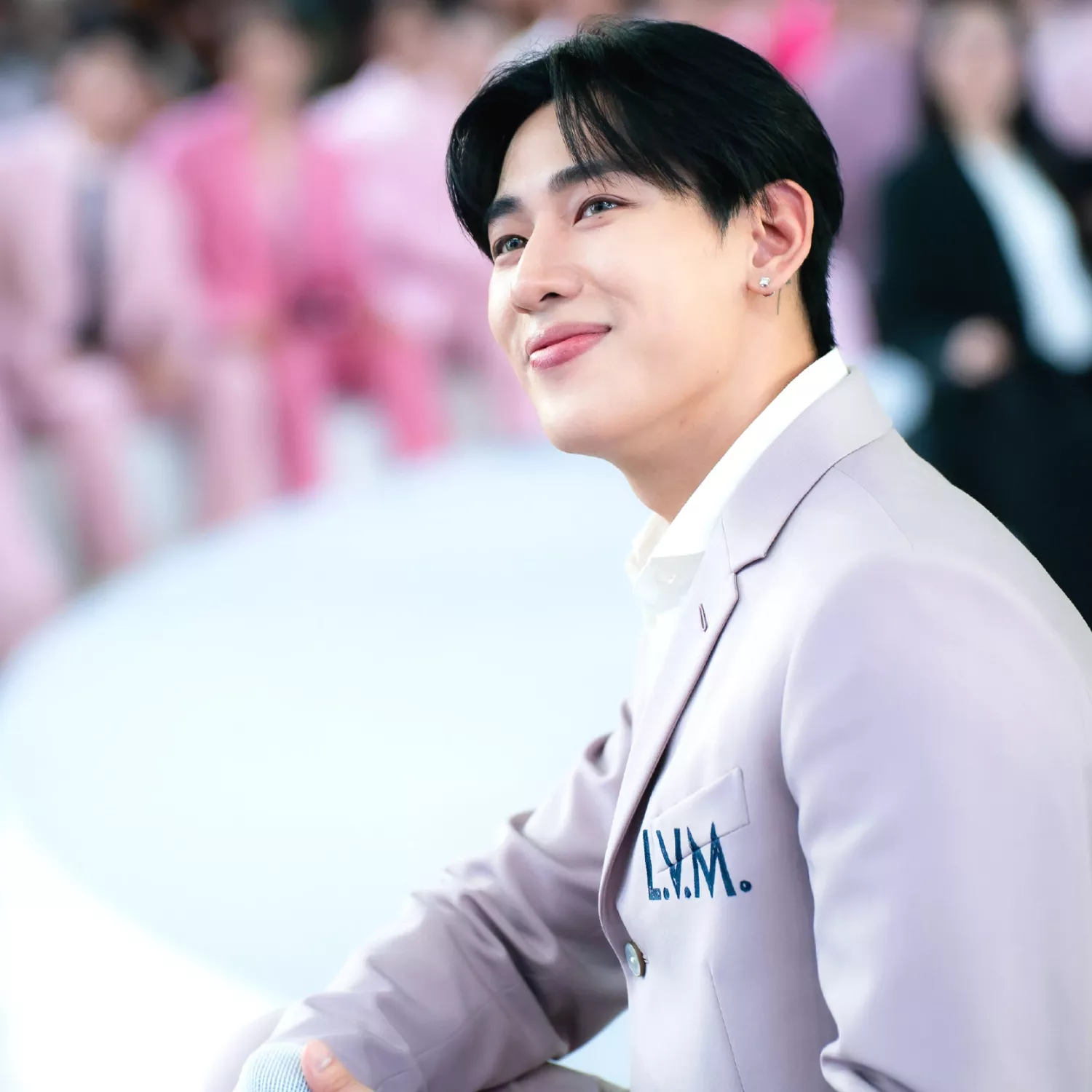 Latest photo of Bambam (GOT7)