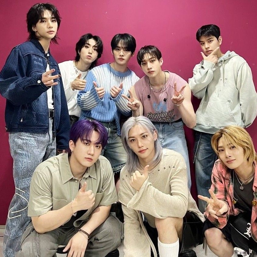 Behind-the-scenes cut of Stray Kids