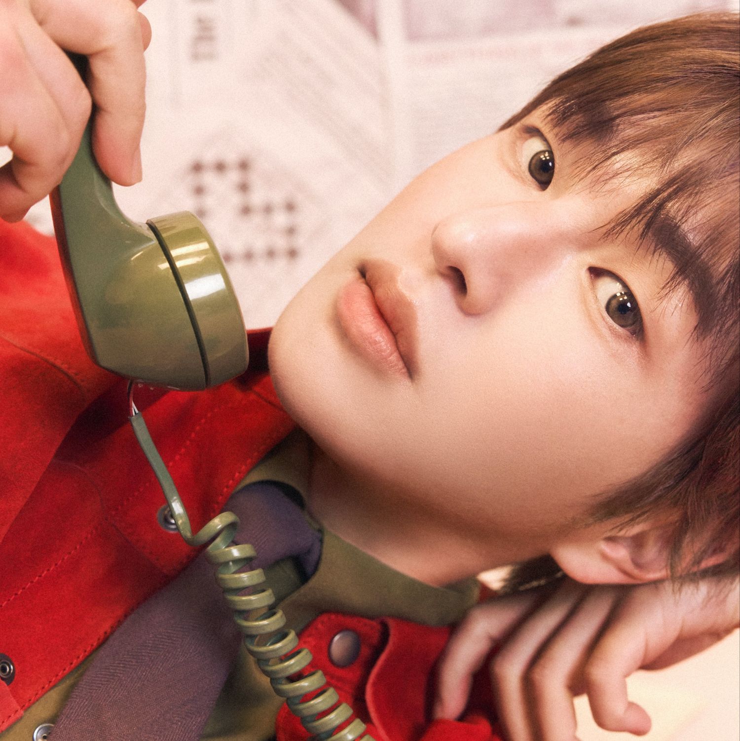 Behind-the-scenes cut of Onew (SHINee)