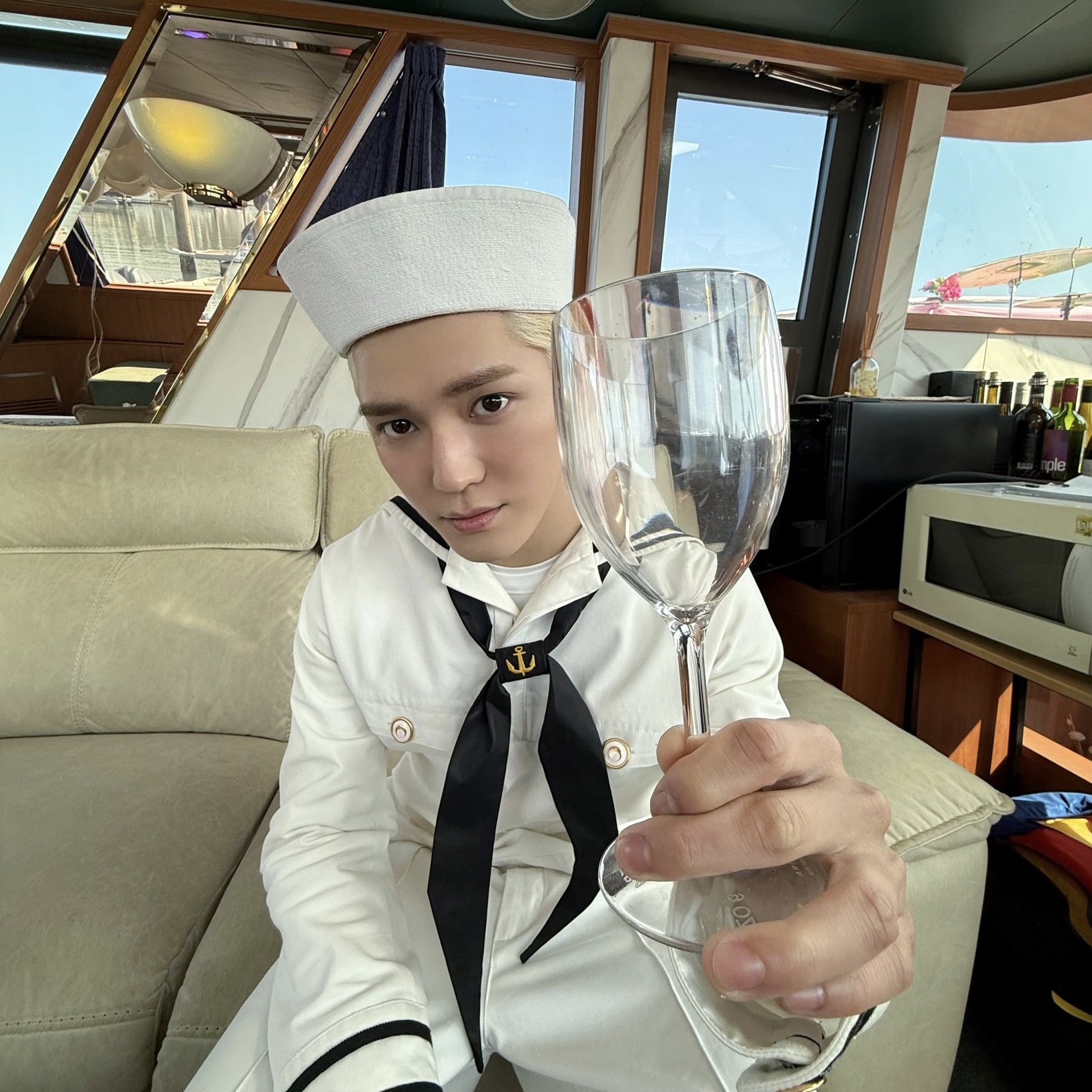 Behind-the-scenes cut of Taeyong (NCT 127)