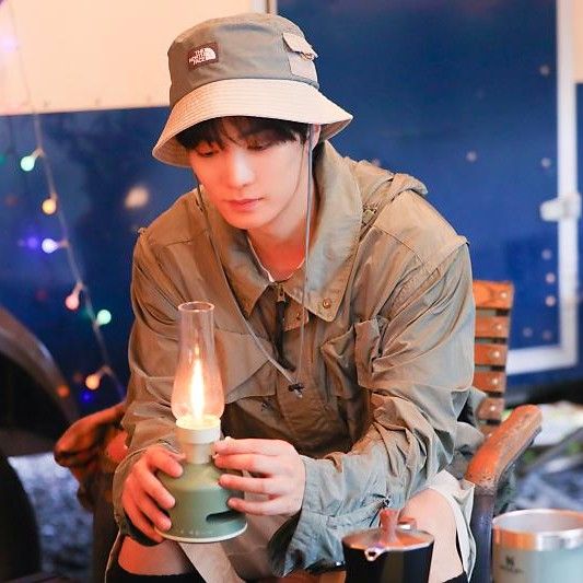 Potret di balik layar Kim Jonghyeon