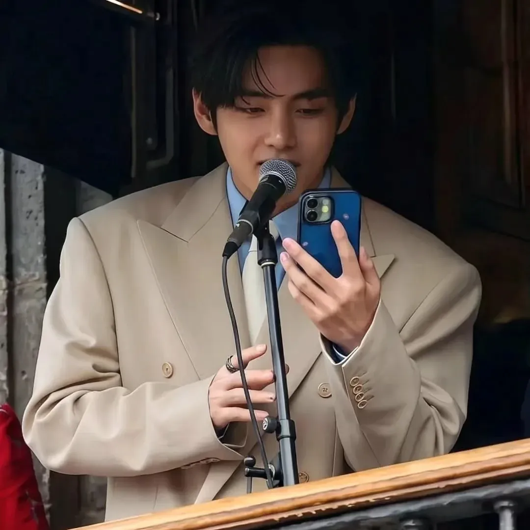 Potret di balik layar V (BTS)