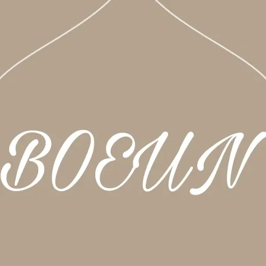 Recent activity shot of Park Boeun (CLASS:y)