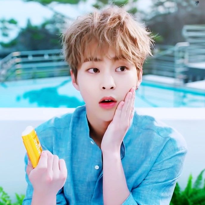 시우민 (EXO) 최근 활동샷