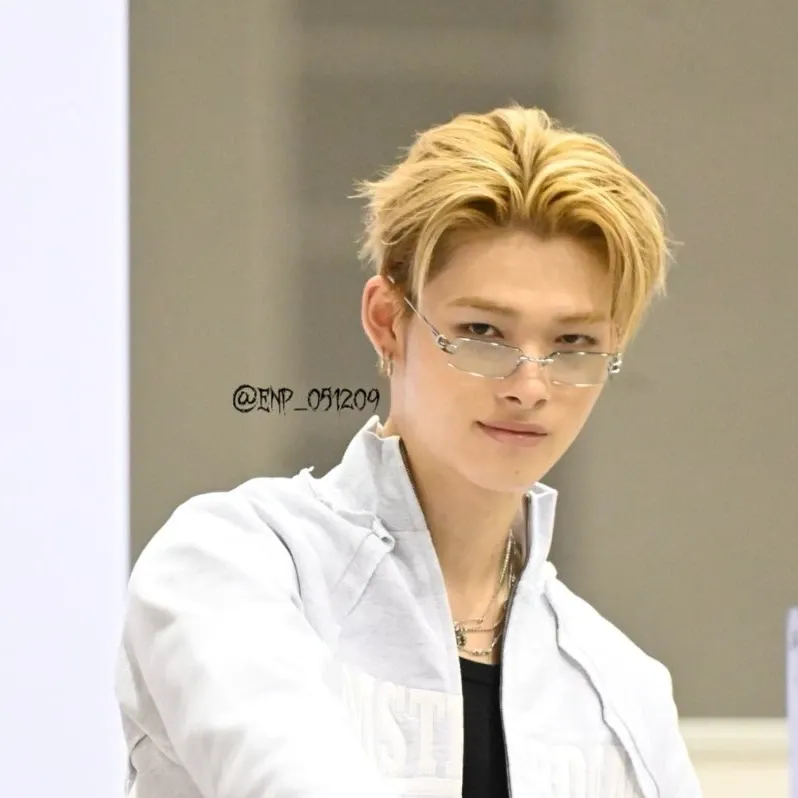 Potret di balik layar NI-KI (ENHYPEN)