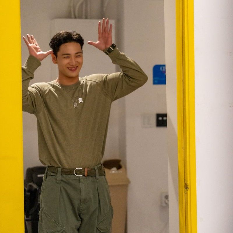 백호 최근 활동샷